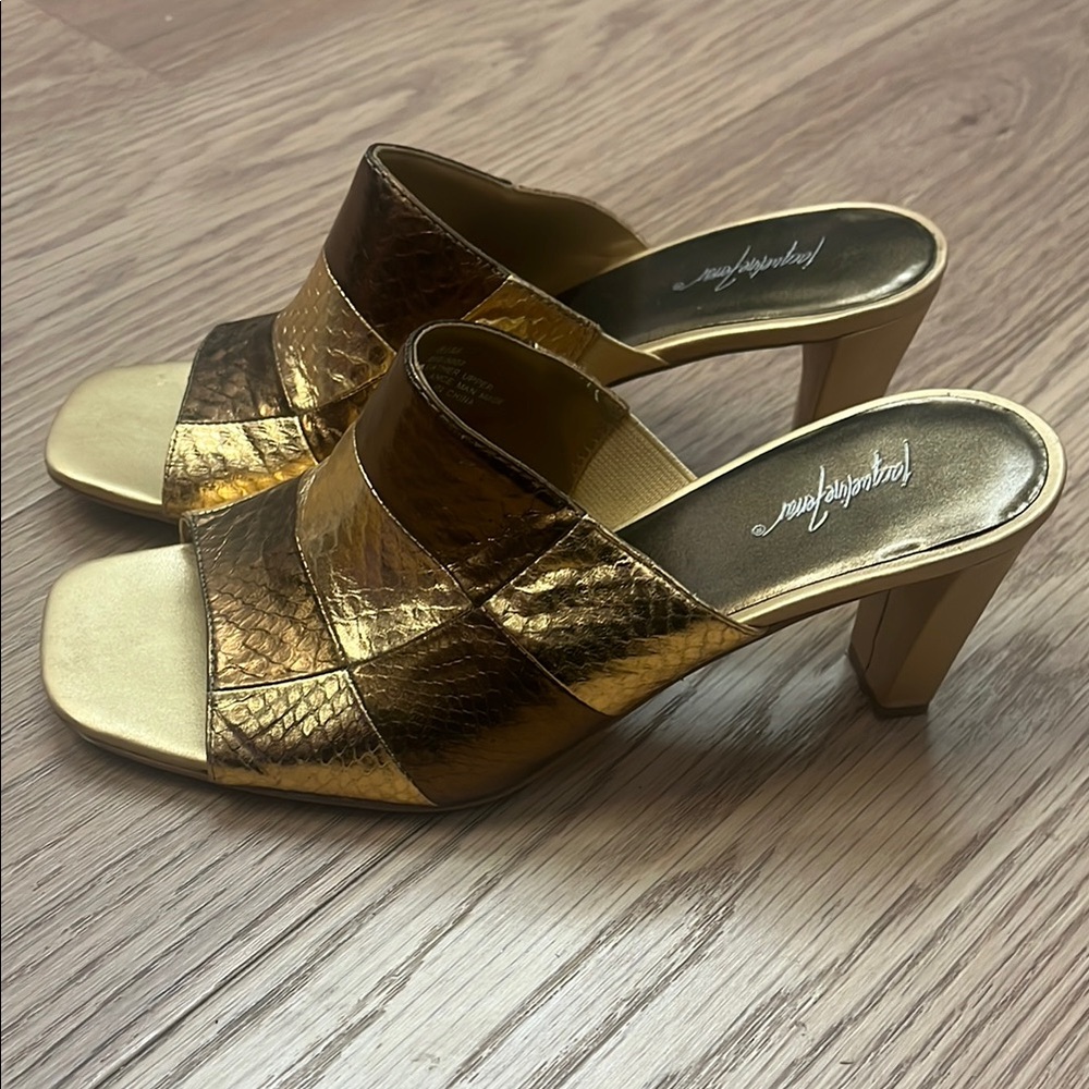 Vintage Jacqueline Ferrar Gold and Brown Heels with Chunky Heel